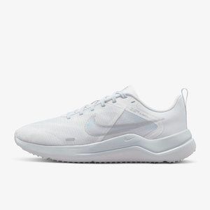 Ladies Womens Nike Downshifter 12 Size 9.5 White Tennis Shoe Sneaker
